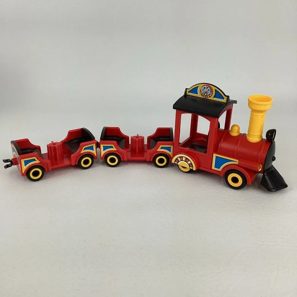 Playmobil Summer Fun Children's Train Building Set 5549 Figures Geobra 2013 Toy